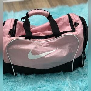 Nike Pink and Black Travel/Gym Bag